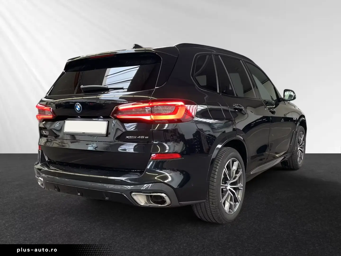 BMW X5 xDrive45e M Sport Pano AHK 20 LM