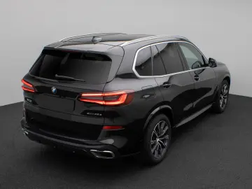 BMW X5 xD45e M Sport Panorama Laser Kamera Harman Kardon