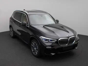 BMW X5 xD45e M Sport Panorama Laser Kamera Harman Kardon