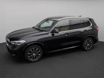 BMW X5 xD45e M Sport Panorama Laser Kamera Harman Kardon