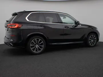 BMW X5 xD45e M Sport Panorama Laser Kamera Harman Kardon