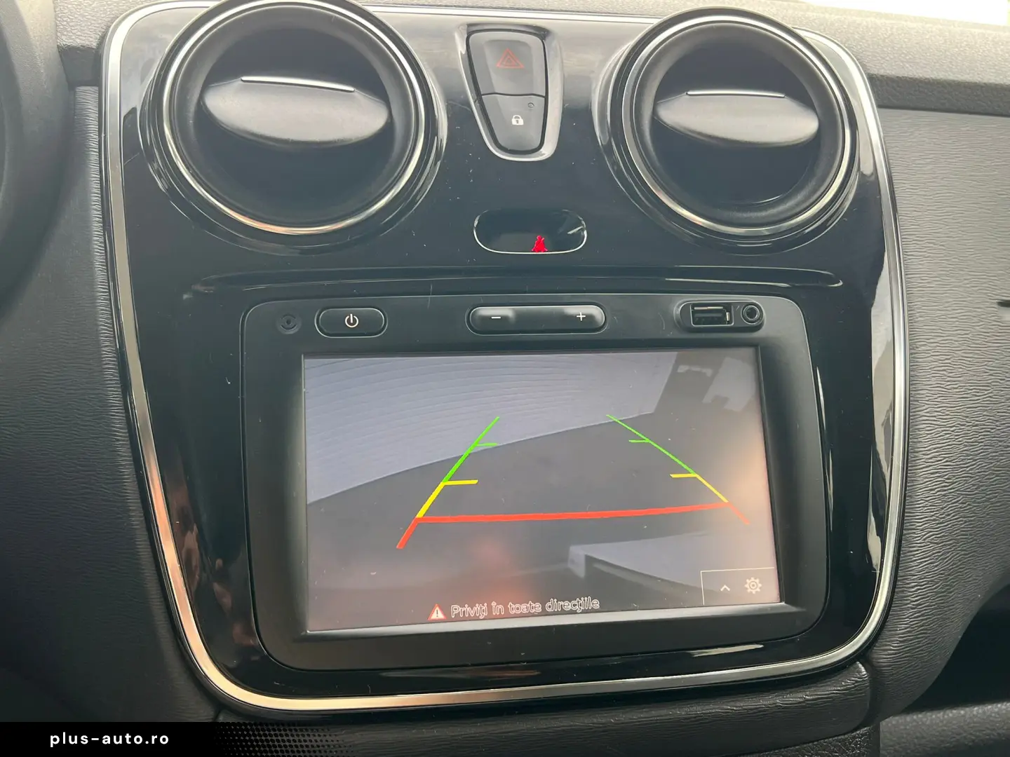 Dacia Lodgy Stepway 1.5 dCi 90 CP 7L