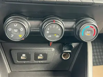 Dacia Duster Expression Blue 1.5dCi 115CP 4WD