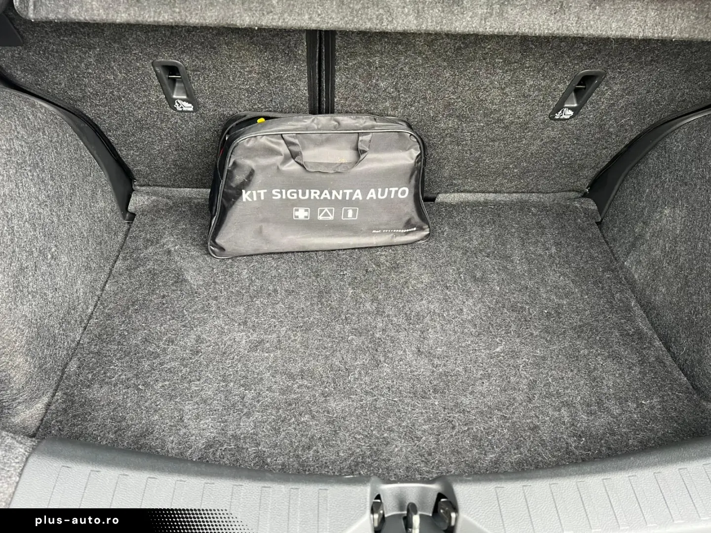 Nissan Micra N-DESIGN 1.0L IG-T 92 CP Xtronic CVT