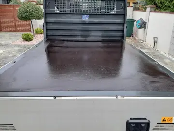 FORD TRANSIT D-CAB TREND L4 RWD