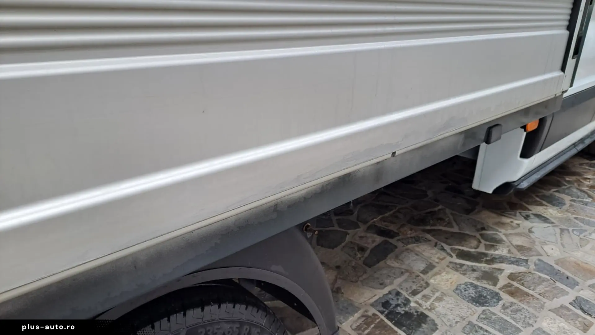 FORD TRANSIT D-CAB TREND L4 RWD