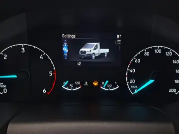 FORD TRANSIT D-CAB TREND L4 RWD