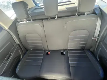 Dacia Duster SL BlueLine 1.5dCi 115CP 4WD