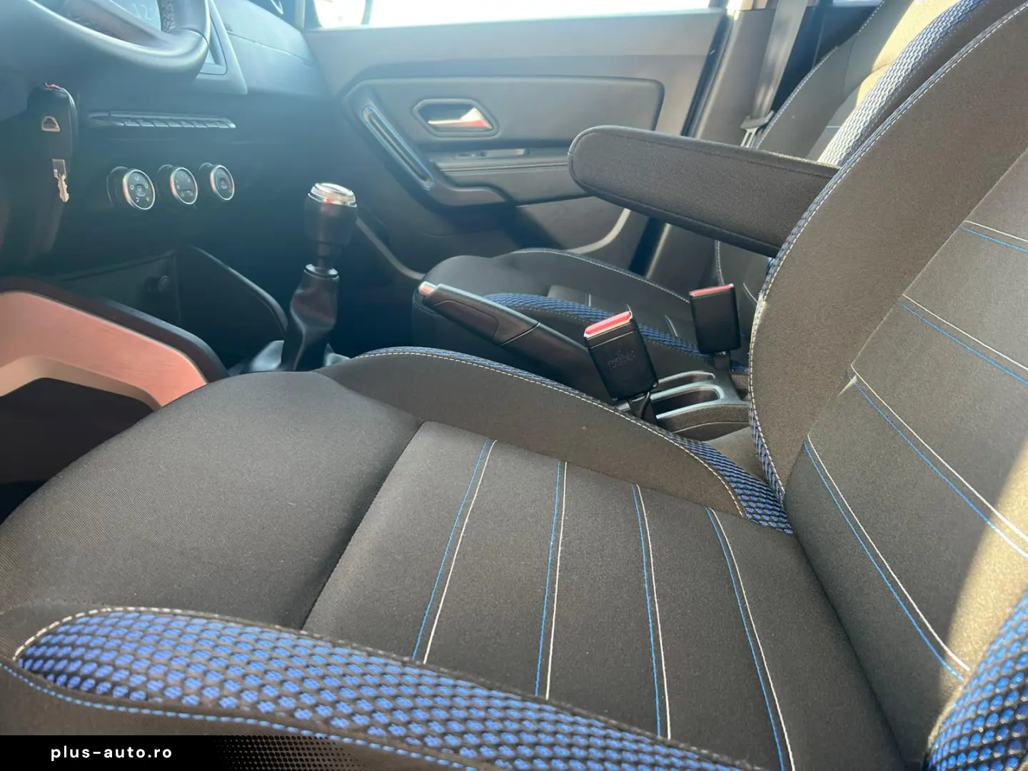 Dacia Duster SL BlueLine 1.5dCi 115CP 4WD