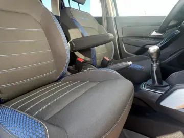 Dacia Duster SL BlueLine 1.5dCi 115CP 4WD