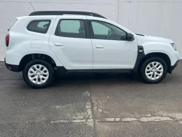 Dacia Duster Comfort Blue 1.5dCi 115CP 4WD