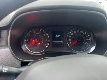 Dacia Duster Comfort Blue 1.5dCi 115CP 4WD