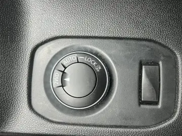 Dacia Duster Comfort Blue 1.5dCi 115CP 4WD