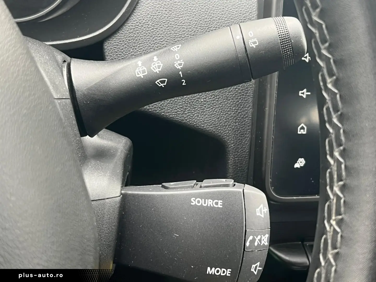 Dacia Duster Comfort Blue 1.5dCi 115CP 4WD