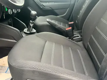 Dacia Duster Comfort Blue 1.5dCi 115CP 4WD