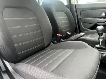 Dacia Duster Comfort Blue 1.5dCi 115CP 4WD