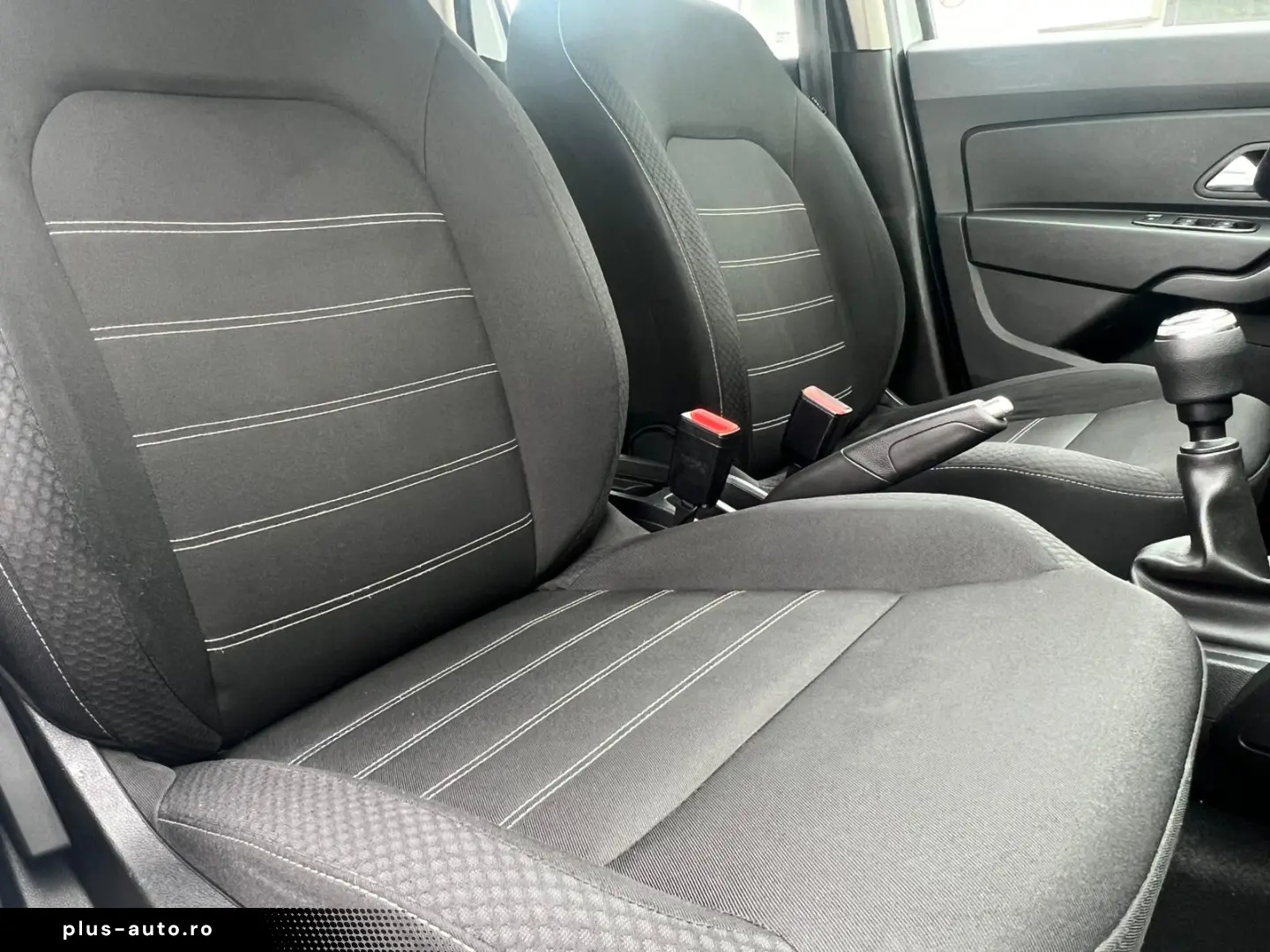 Dacia Duster Comfort Blue 1.5dCi 115CP 4WD