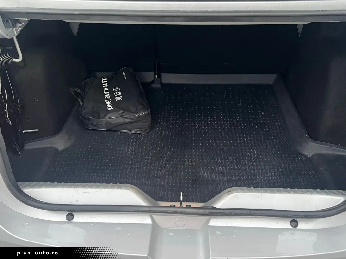 Dacia Logan Prestige 1.0 TCE 90CP