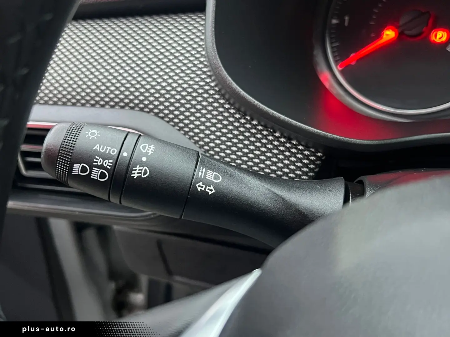 Dacia Logan Prestige 1.0 TCE 90CP