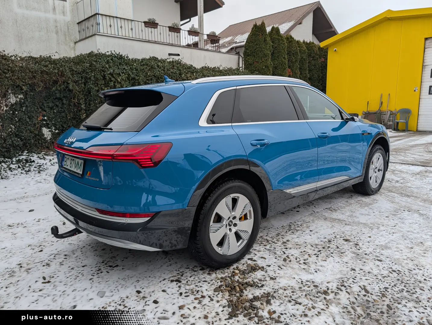 Audi e-tron
