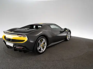 FERRARI 296 GTB ASSETTO FIORANO