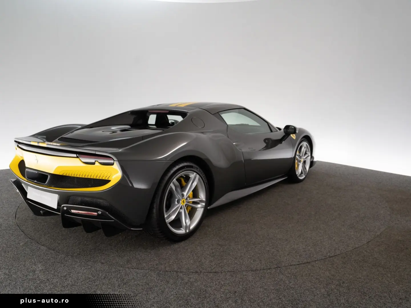 FERRARI 296 GTB ASSETTO FIORANO