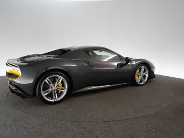 FERRARI 296 GTB ASSETTO FIORANO