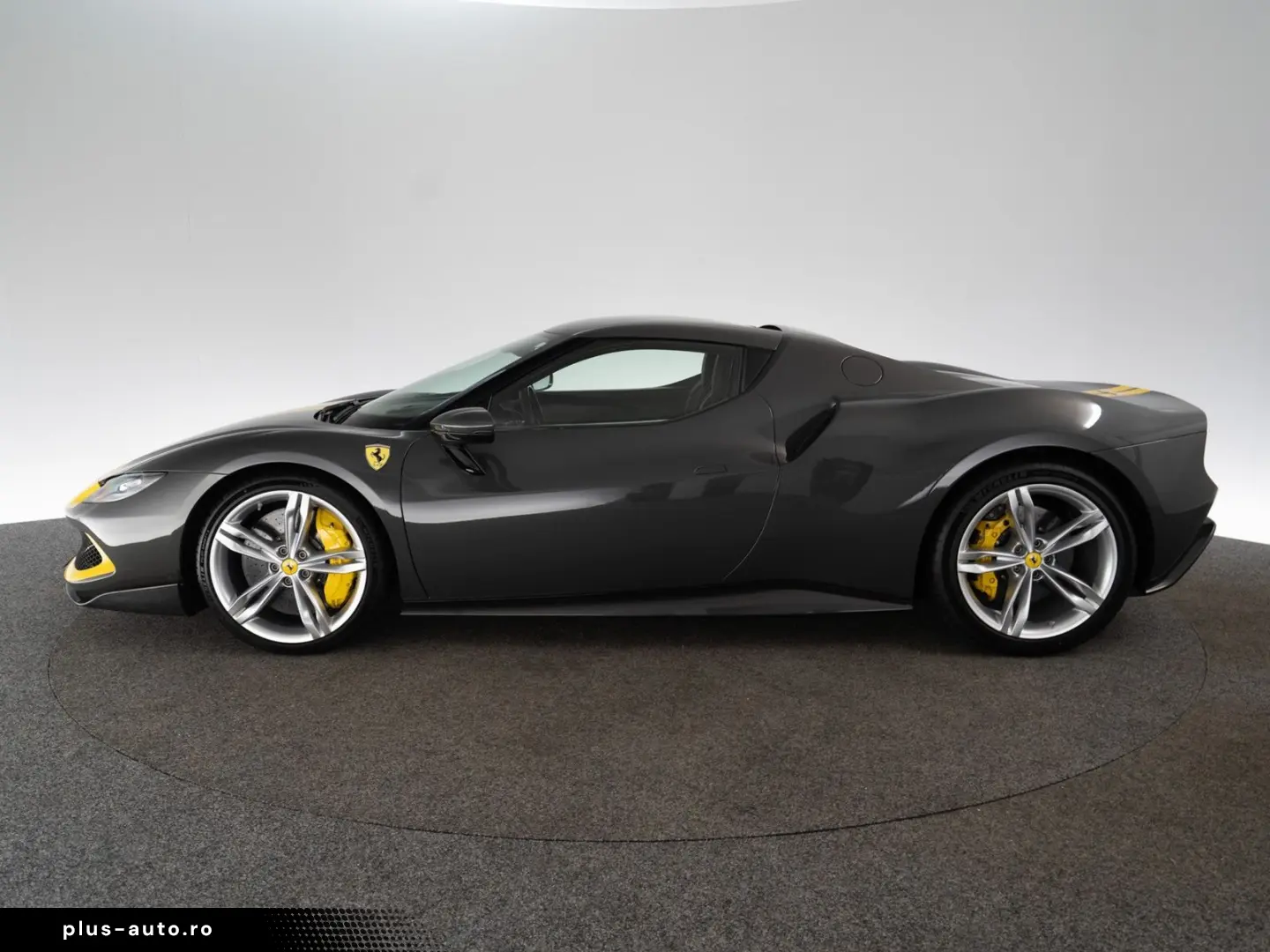 FERRARI 296 GTB ASSETTO FIORANO