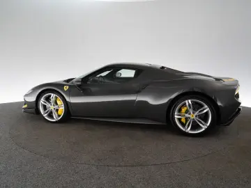 FERRARI 296 GTB ASSETTO FIORANO