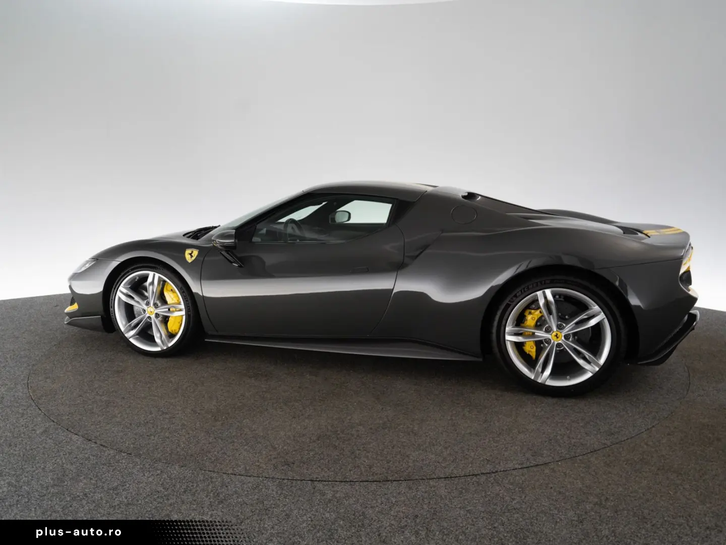 FERRARI 296 GTB ASSETTO FIORANO