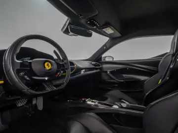 FERRARI 296 GTB ASSETTO FIORANO