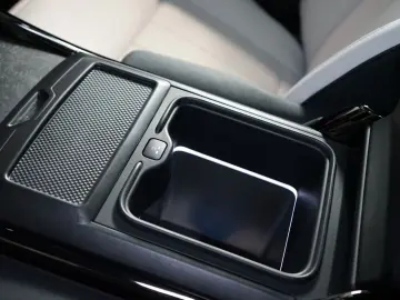 LAND ROVER Rover Sport P530 V8 FIRST-EDITION