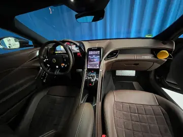 FERRARI 3.9 T V8 DCT