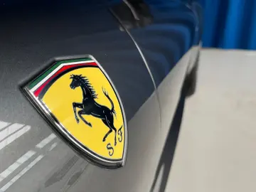 FERRARI 3.9 T V8 DCT