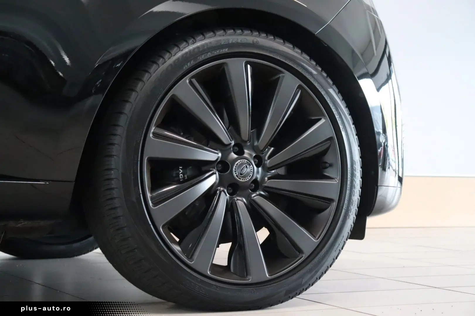 LAND ROVER Range Rover SV P615 360 Buisness AHK 23-Zoll