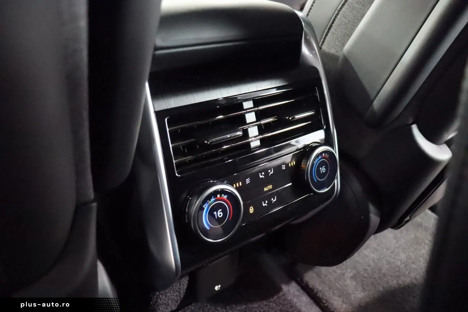 LAND ROVER Range Rover SV P615 360 Buisness AHK 23-Zoll