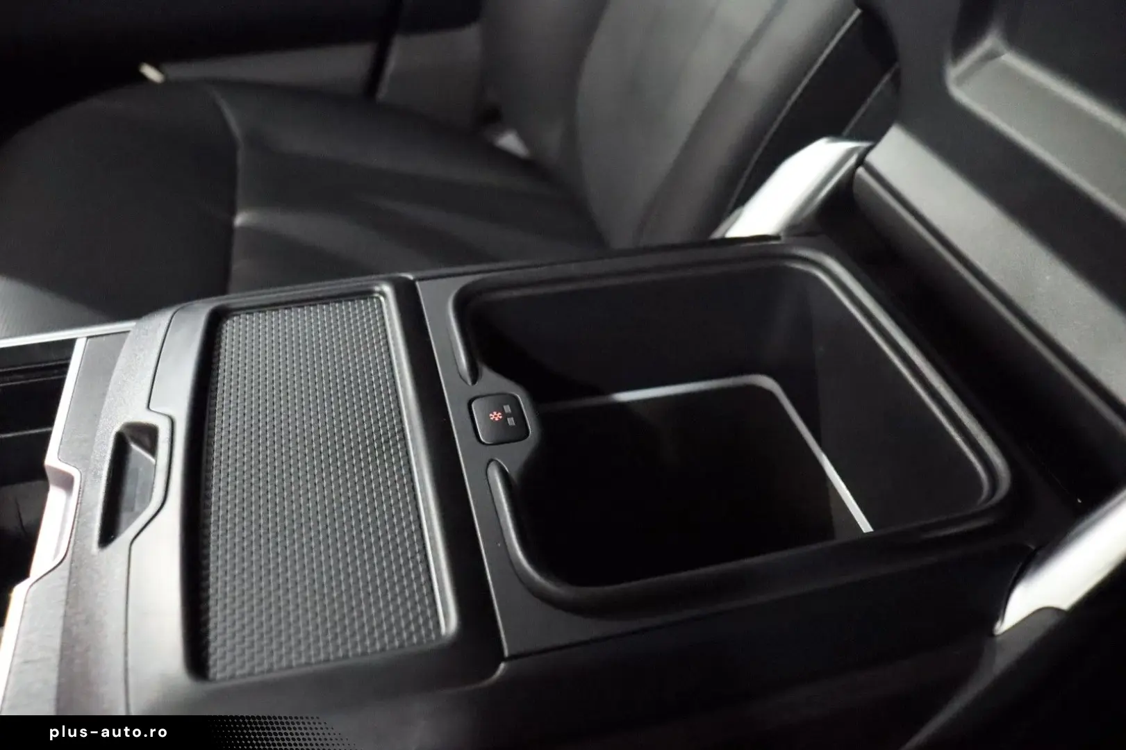 LAND ROVER Range Rover SV P615 360 Buisness AHK 23-Zoll