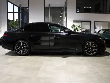 BMW M5 LIM. 4.4 V8 727PS! B&W ICON CARBON 360  21