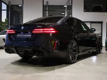 BMW M5 LIM. 4.4 V8 727PS! B&W ICON CARBON 360  21