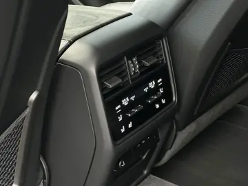 PORSCHE Cayenne Turbo E-Hybrid Coupé mit GT-Paket 360