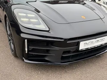 PORSCHE Panamera 4 Chrono BF-Display HD-Matrix Bose 21'