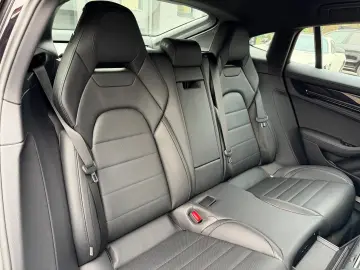 PORSCHE Panamera 4 Chrono BF-Display HD-Matrix Bose 21'