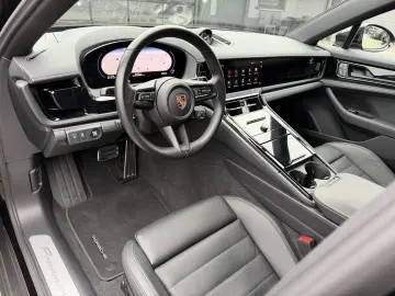 PORSCHE Panamera 4 Chrono BF-Display HD-Matrix Bose 21'