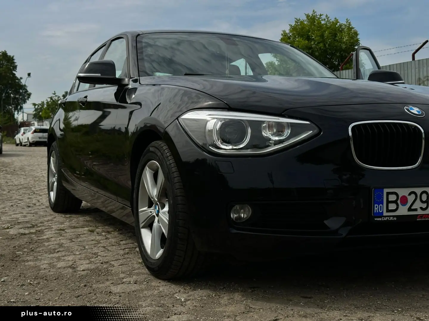 BMW 118