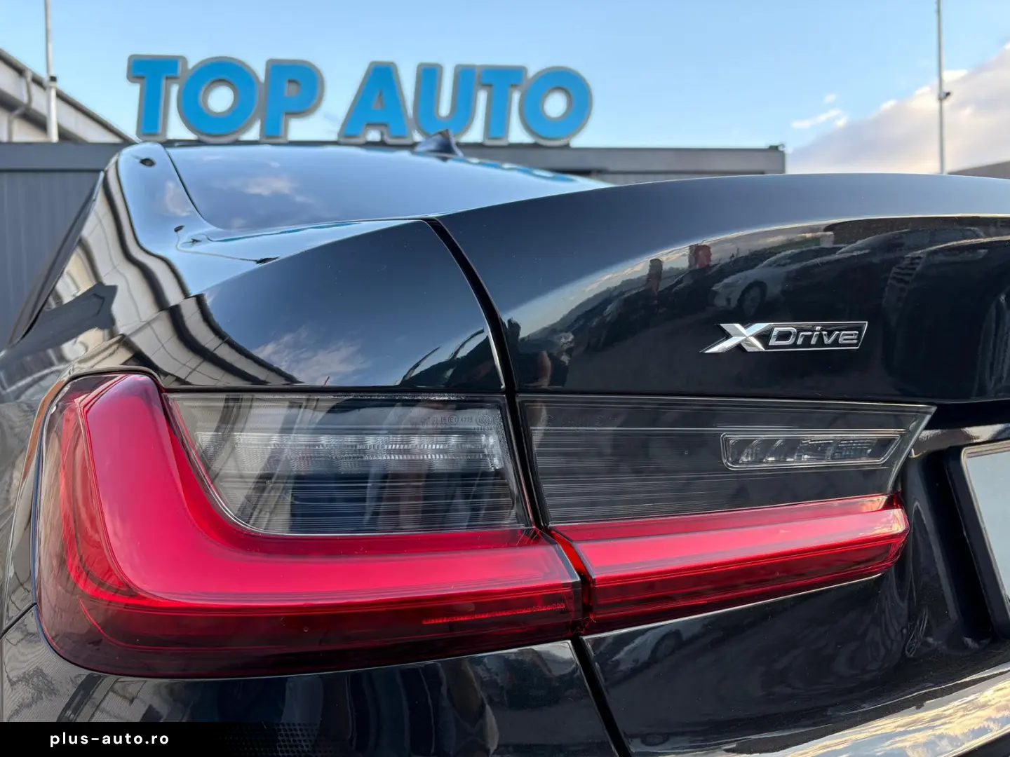 BMW 330e xDRIVE  M-Sport AT PHEV