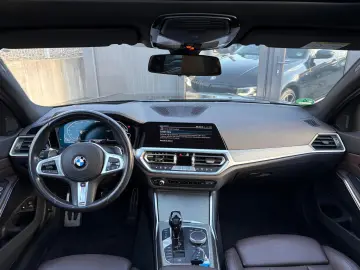 BMW 330e xDRIVE  M-Sport AT PHEV