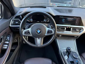 BMW 330e xDRIVE  M-Sport AT PHEV