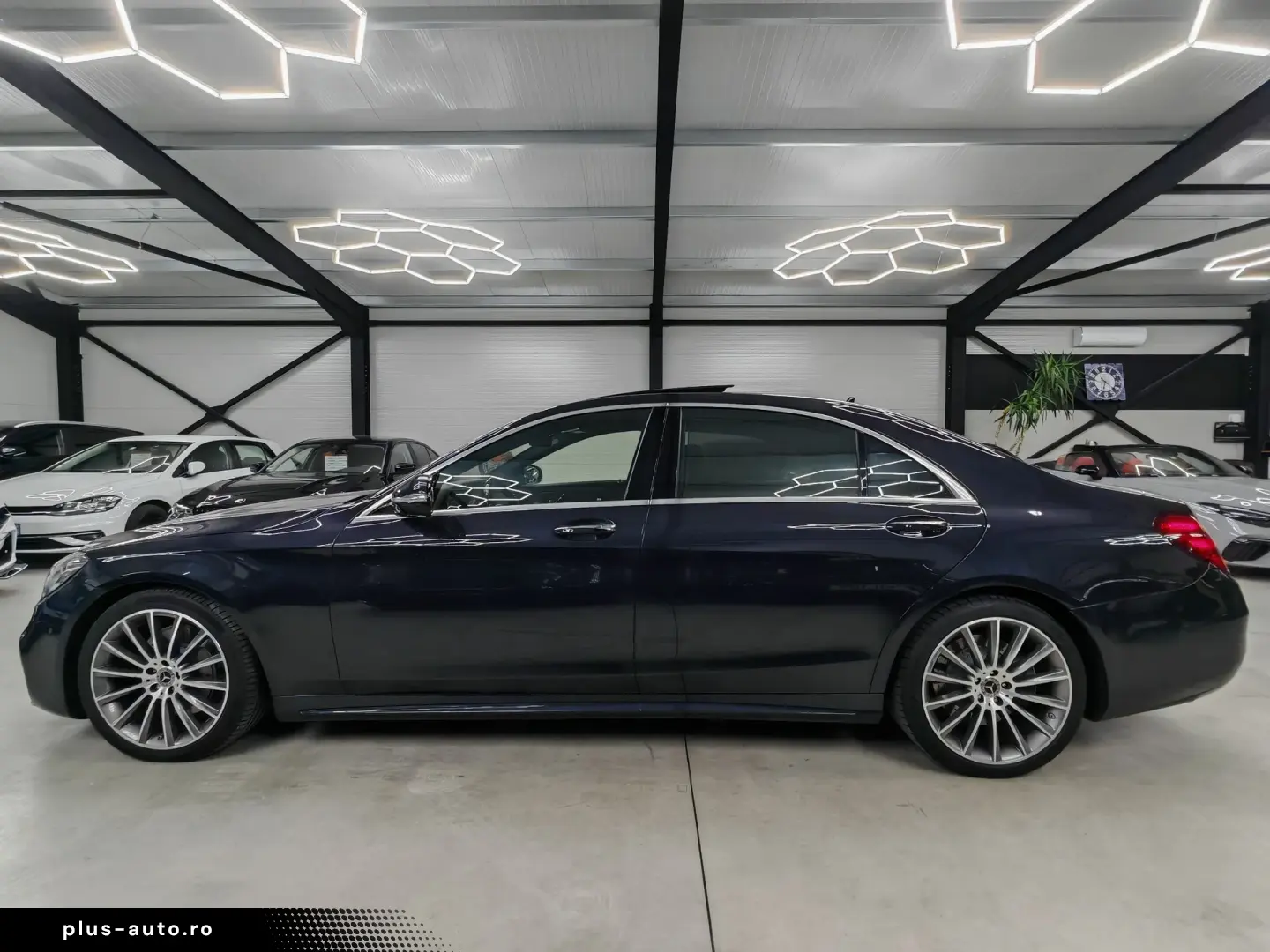 Mercedes-Benz S 560 L 4Matic 9G-TRONIC