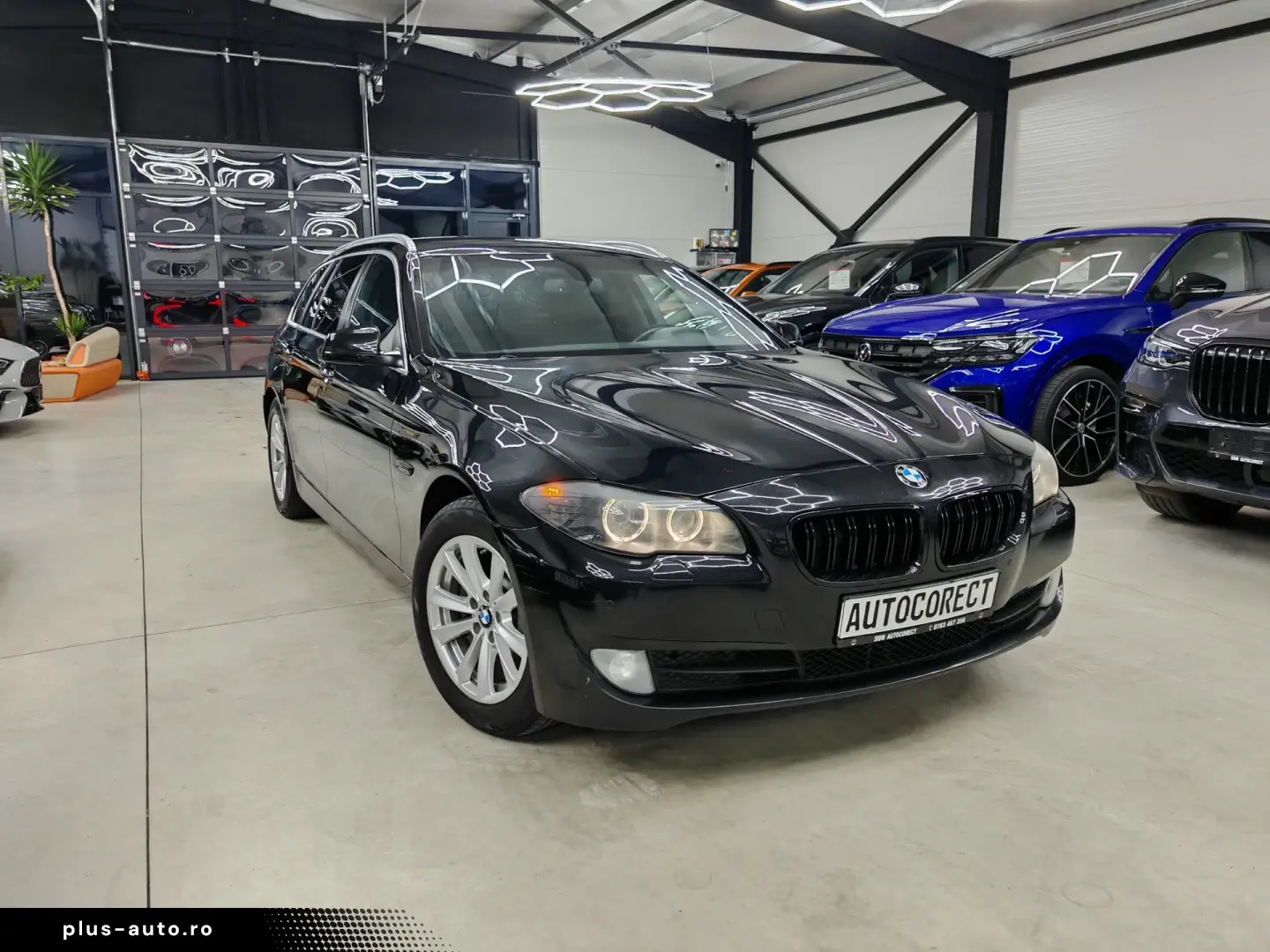 BMW Seria 5 525d xDrive Touring Sport-Aut.