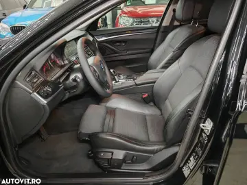 BMW Seria 5 525d xDrive Touring Sport-Aut.